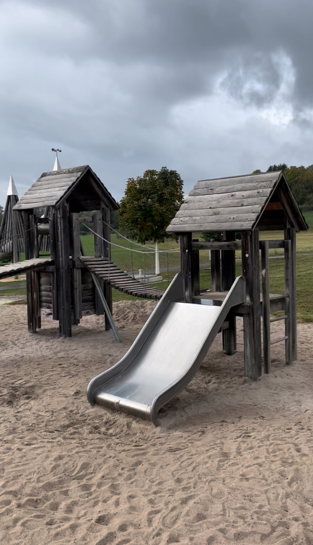 Spielplatz Roßwiesen – Holzgerlingen - Galeriebild 2