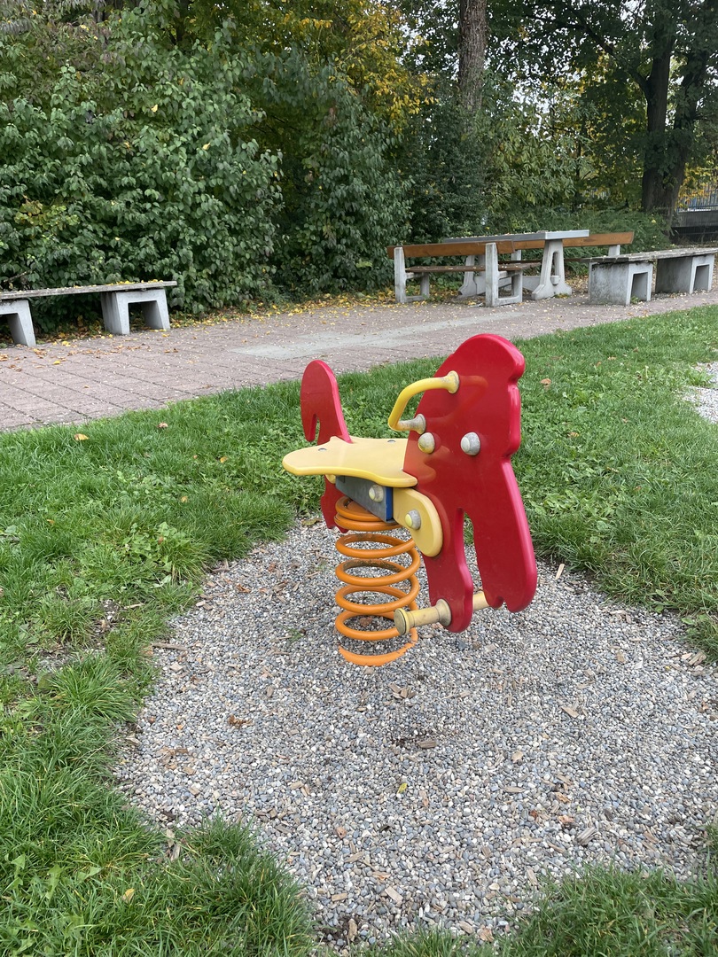 Spielplatz Gäsegarten Neckartenzlingen - Galeriebild 5