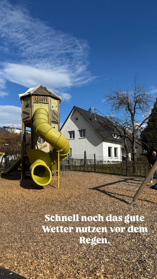 Spielplatz Neckartenzlingen Panoramastraße - Galeriebild 11